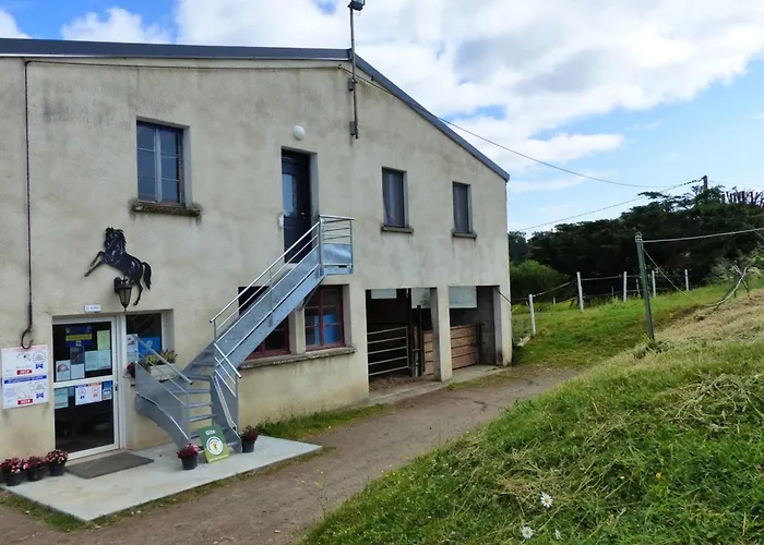 Prázdninový dům Au Coeur Du Centre Equestre - 4 Pers. - Fr-1-489-623 Le Vernet (Allier)